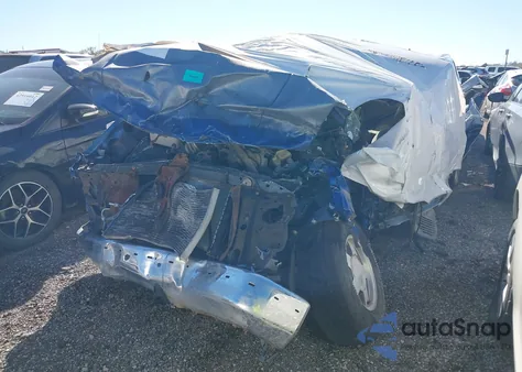 1997 Chevrolet C1500 Fleetside z USA, uszkodzony, nr VIN 2GCEC19W8V1134339